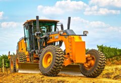 The G140 grader is well suited to all maintenance and light to medium construction tasks. Image: Hitachi CA