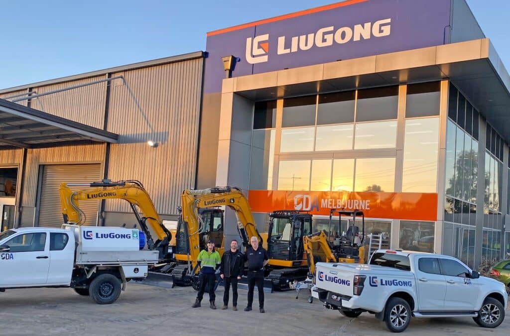 The sales, parts and service team at Construction Distribution Australia (CDA) in Melbourne, pictured at the premises in Truganina, exclusively supporting the LiuGong brand. Image: LiuGong Australia