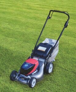 Honda izyON battery lawnmowersoffer premium battery power with very little maintenance and no petrol. Image: Honda