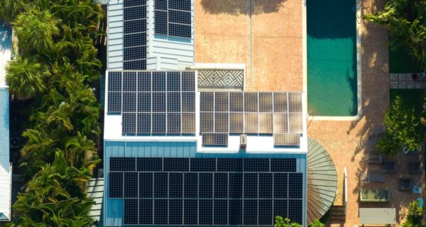 Households are motivated to monitor their energy efficiency consumption and help mitigate climate change. Image: bilanol/stock.adobe.com
